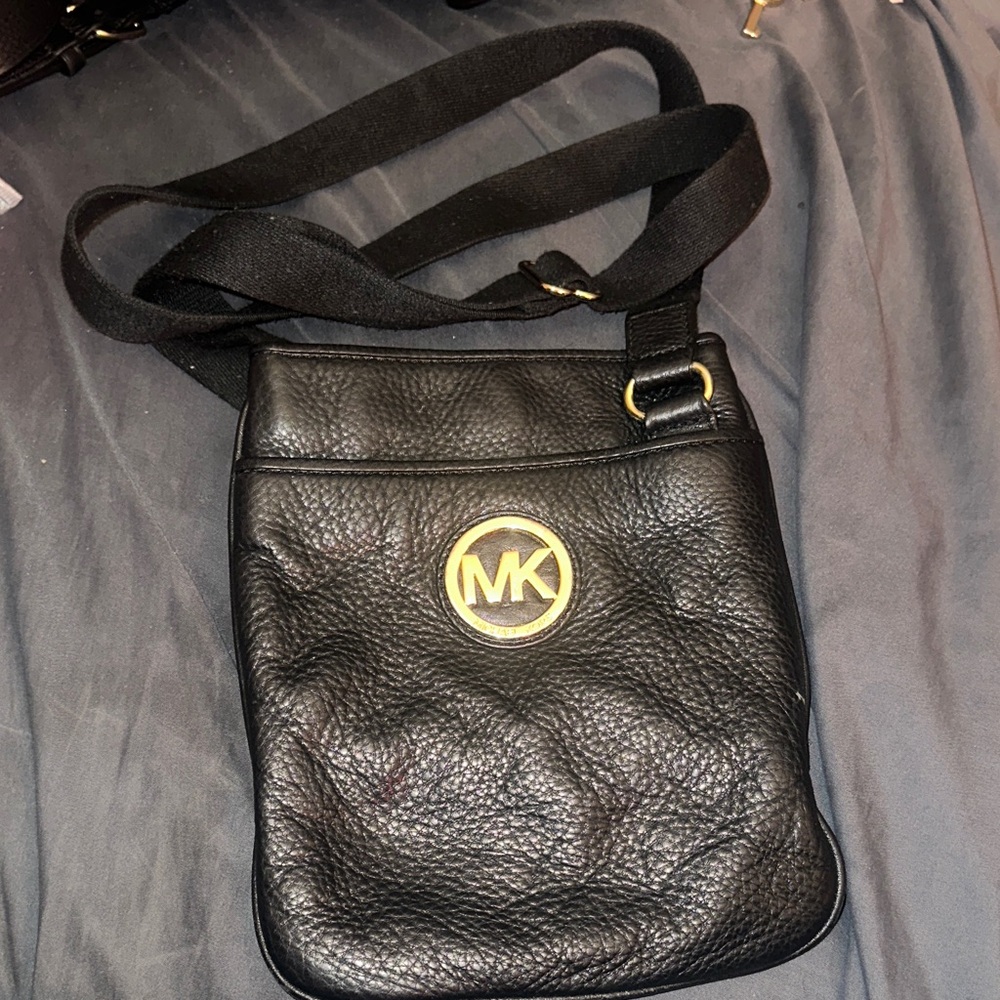 Michael Kors vintage Black Leather Messenger Bag with Gold Logo